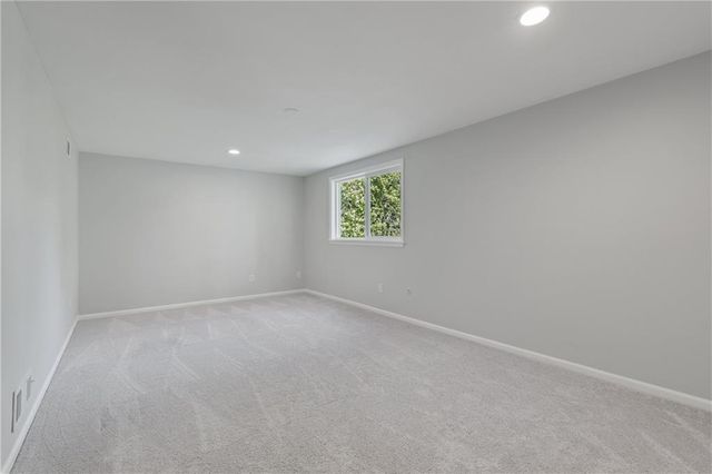 8306 W 97th Terrace, Overland Park, KS 66212