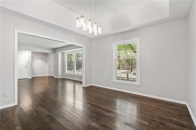 8306 W 97th Terrace, Overland Park, KS 66212