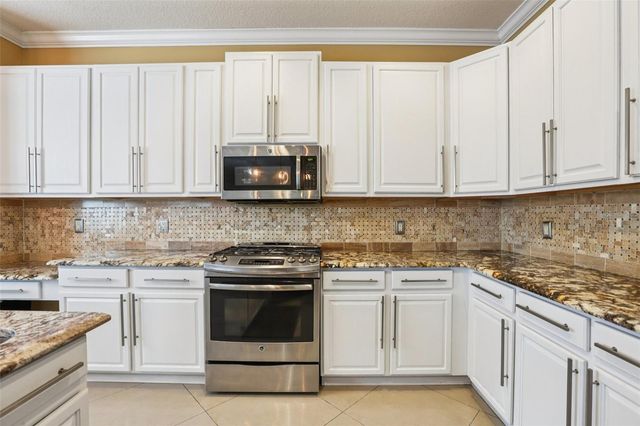 20613 WHITEWOOD WAY, Tampa, FL 33647