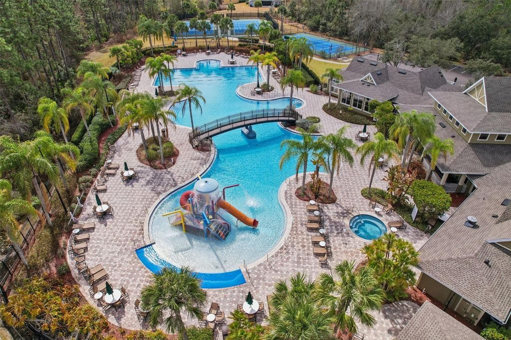 Image 30 of property listing at 20613 WHITEWOOD WAY, Tampa, FL 33647