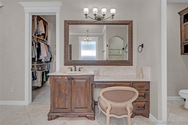 10617 S Winston Court, Tulsa, OK 74137