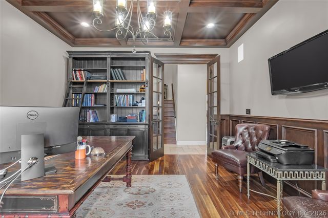 10617 S Winston Court, Tulsa, OK 74137