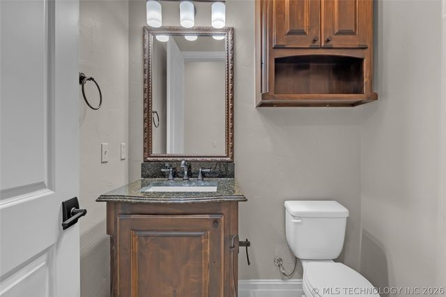 10617 S Winston Court, Tulsa, OK 74137