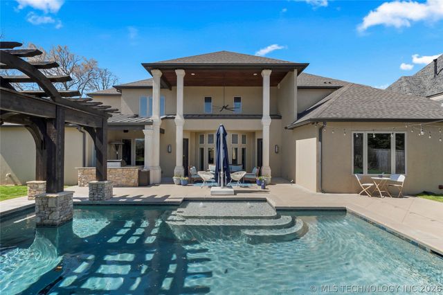 10617 S Winston Court, Tulsa, OK 74137