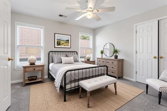 1262 Parkview NW Lane, Kennesaw, GA 30152