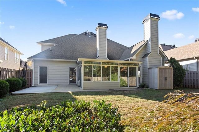 1262 Parkview NW Lane, Kennesaw, GA 30152