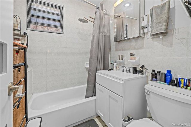 1373 Plimpton Avenue, Bronx, NY 10452