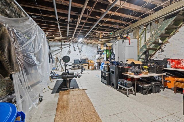 1373 Plimpton Avenue, Bronx, NY 10452