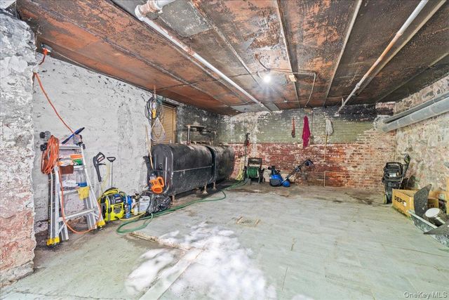 1373 Plimpton Avenue, Bronx, NY 10452