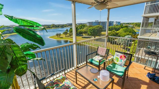 2900 N Course Dr 804, Pompano Beach, FL 33069