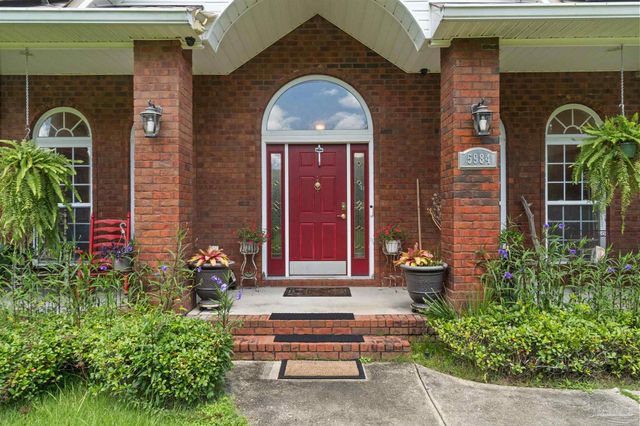 5984 Happy Hollow Dr, Milton, FL 32570