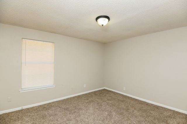 841 Hackamore Street, White Settlement, TX 76108