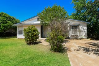 841 Hackamore Street, White Settlement, TX 76108