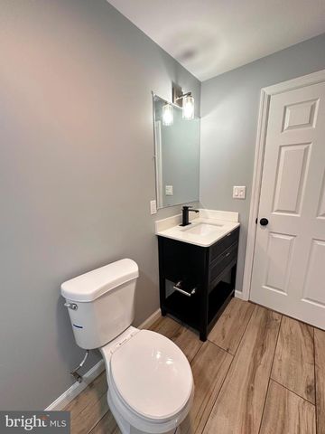 44 TYRELL AVE, Trenton, NJ 08638