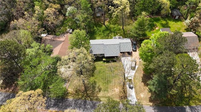 33 E Boxwood Drive SE, Cartersville, GA 30121