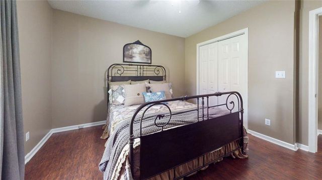 33 E Boxwood Drive SE, Cartersville, GA 30121