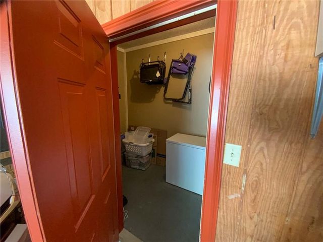 33 E Boxwood Drive SE, Cartersville, GA 30121