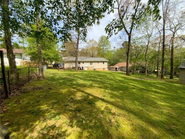 33 E Boxwood Drive SE, Cartersville, GA 30121