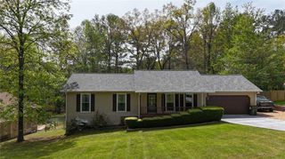 33 E Boxwood Drive SE, Cartersville, GA 30121