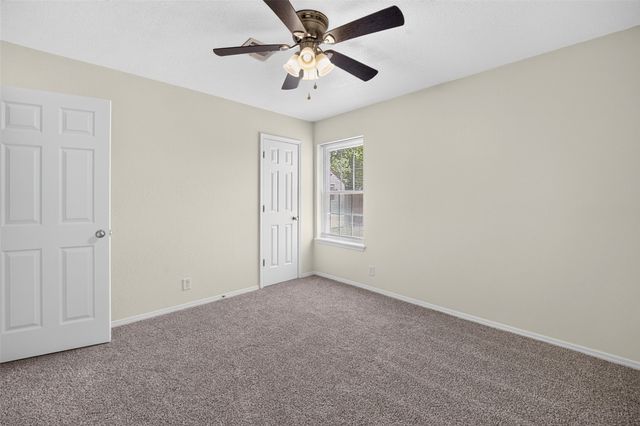 8221 N 122nd East Avenue, Owasso, OK 74055