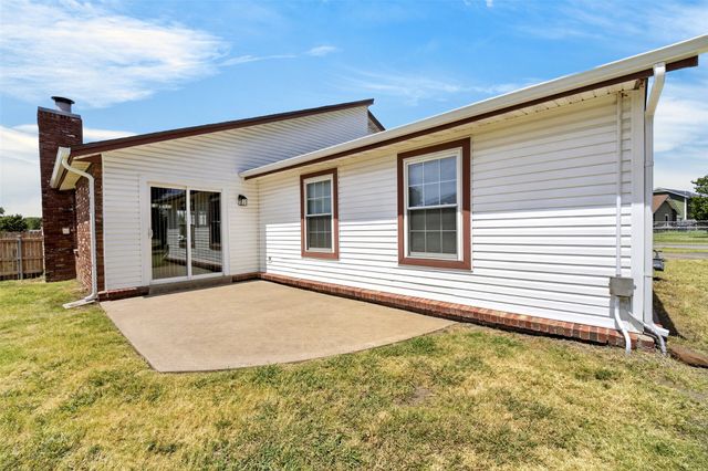 8221 N 122nd East Avenue, Owasso, OK 74055