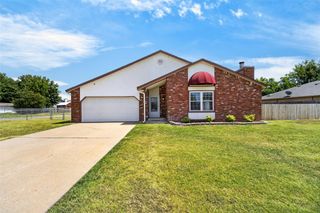 8221 N 122nd East Avenue, Owasso, OK 74055