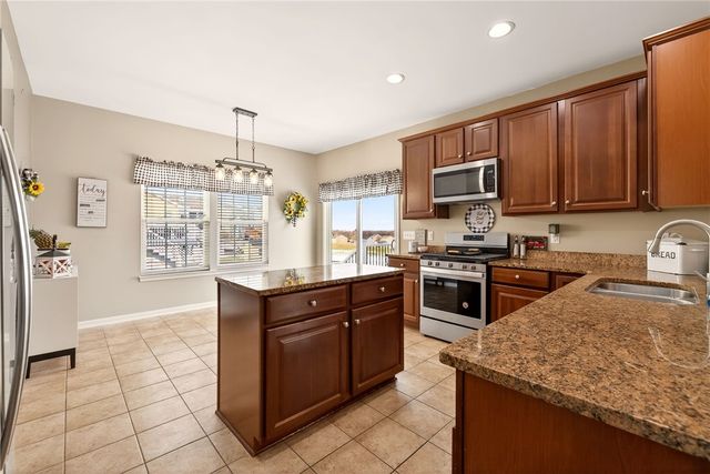 3319 Dandelion Trail, Canandaigua Town, NY 14424