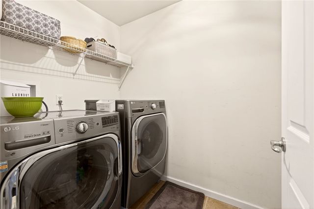 3319 Dandelion Trail, Canandaigua Town, NY 14424