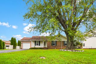 3421 Polly Drive, Clarksville, TN 37042