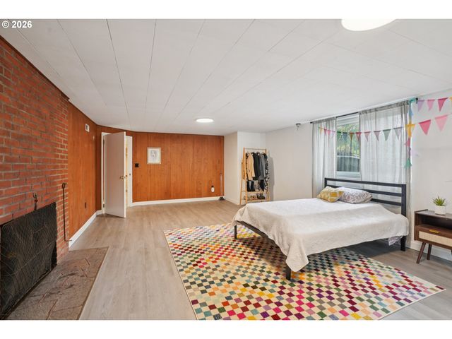 12313 Se OATFIELD Rd, Milwaukie, OR 97222