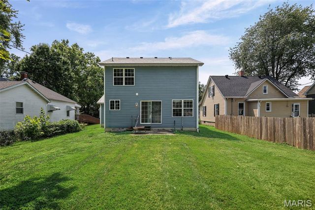 506 E Washington Street, O'fallon, IL 62269