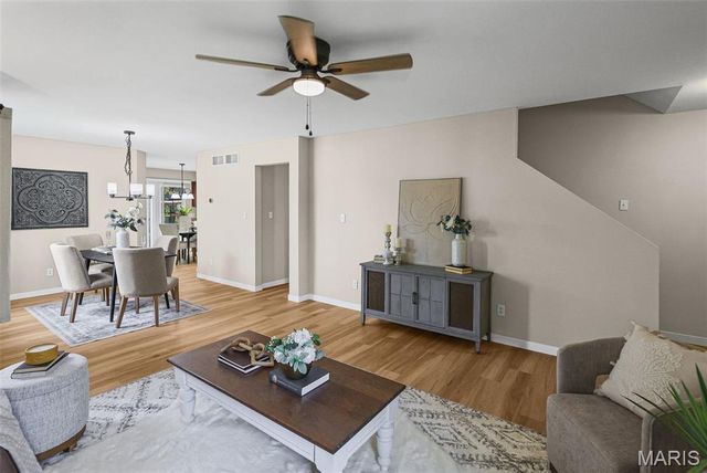 506 E Washington Street, O'fallon, IL 62269