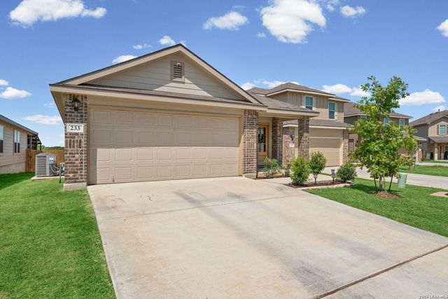 233 LEGENDARY TRAIL LOOP, Floresville, TX 78114