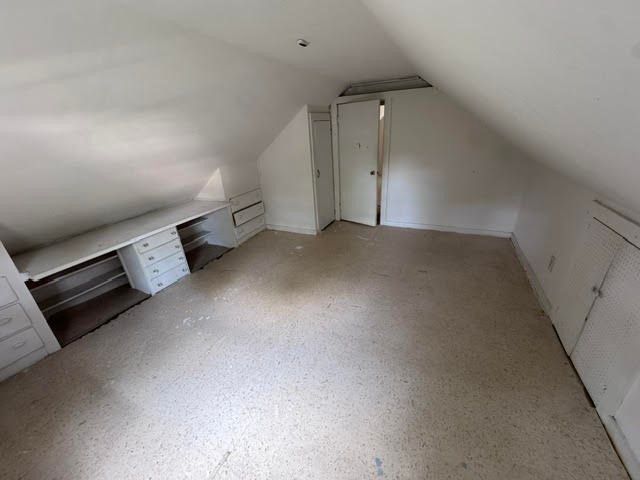 7 Globe St, Attleboro, MA 02703