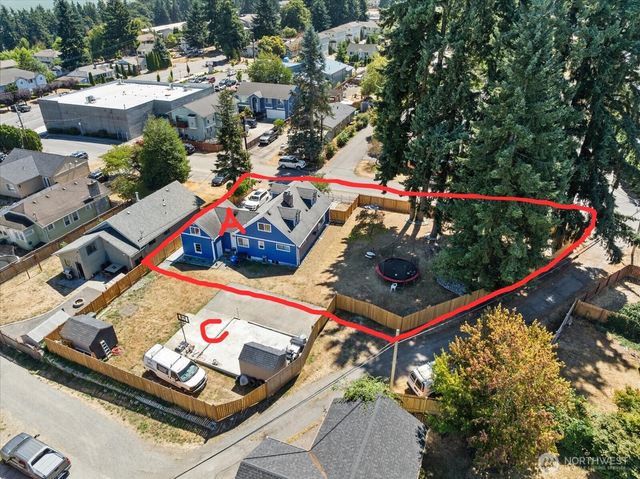 2323 Lexington Avenue, Everett, WA 98203
