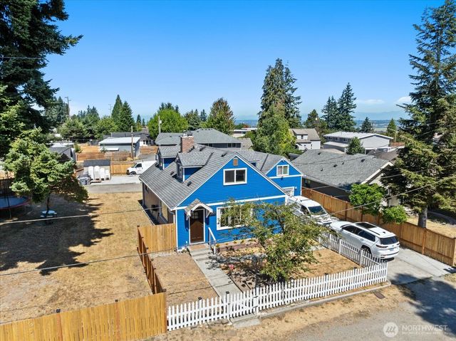 2323 Lexington Avenue, Everett, WA 98203