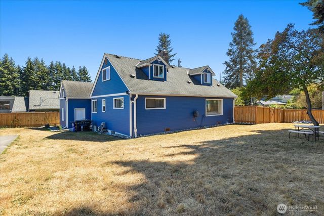 2323 Lexington Avenue, Everett, WA 98203