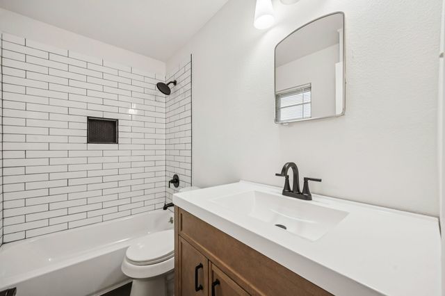 10042 Brockbank Drive, Dallas, TX 75229