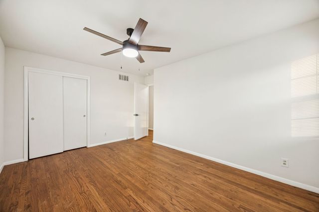 10042 Brockbank Drive, Dallas, TX 75229