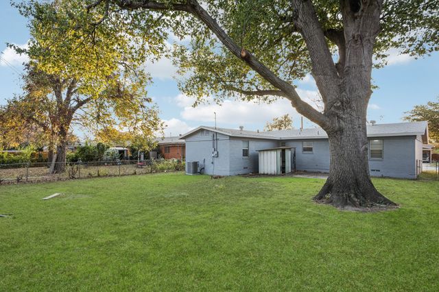 10042 Brockbank Drive, Dallas, TX 75229