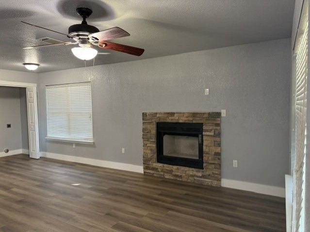 1004 Sanders Street, Bowie, TX 76230