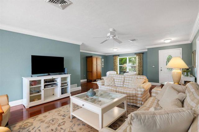 3016 CHASE CIRCLE, Sarasota, FL 34231