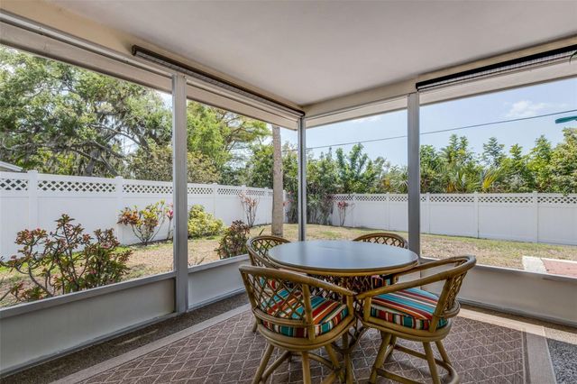 3016 CHASE CIRCLE, Sarasota, FL 34231