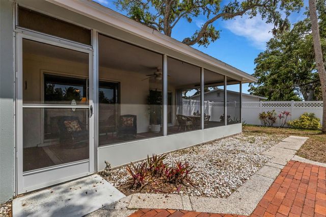 3016 CHASE CIRCLE, Sarasota, FL 34231