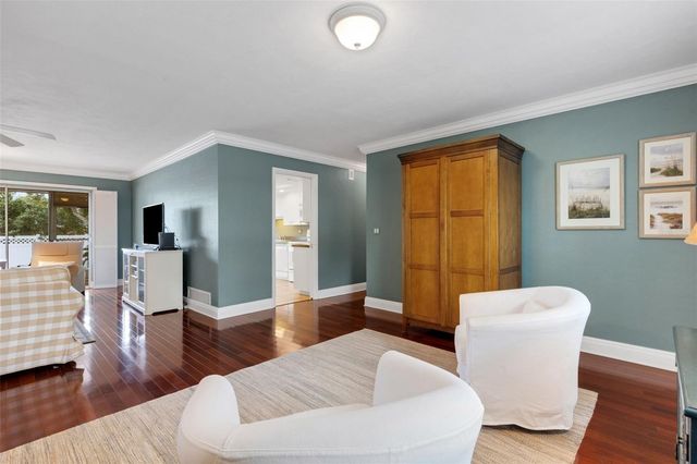 3016 CHASE CIRCLE, Sarasota, FL 34231