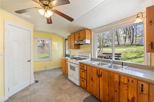 58 Rochester Street, Avon, NY 14414