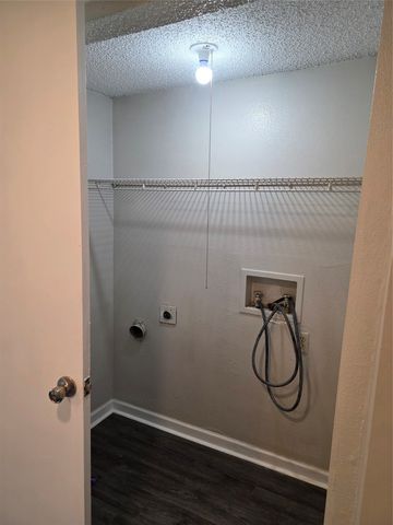 6050 Melody Lane 341, Dallas, TX 75231
