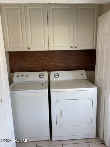 4236 Arbor Green Way, New Bern, NC 28562