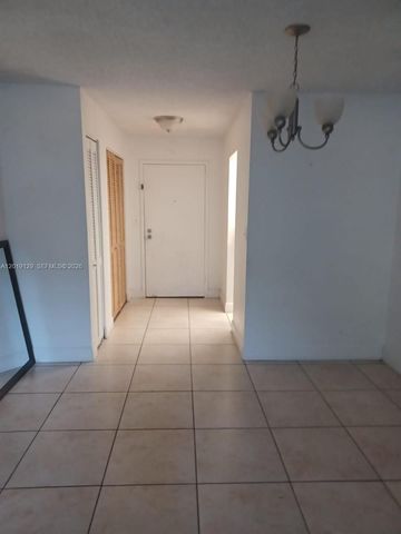 1805 Sans Souci Blvd 331, North Miami, FL 33181