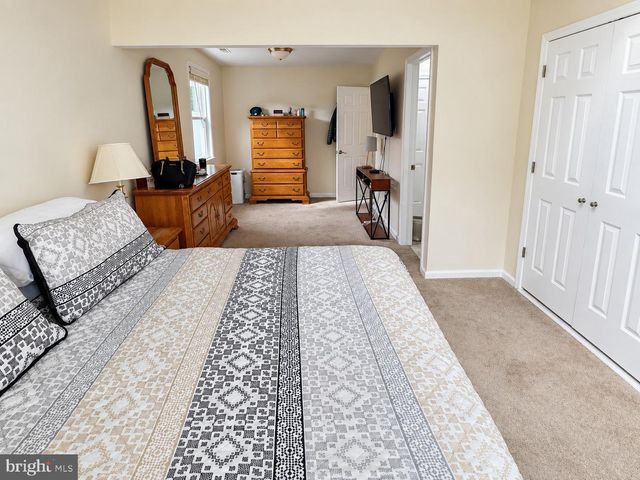 43 MARY ELLEN LN, Sicklerville, NJ 08081